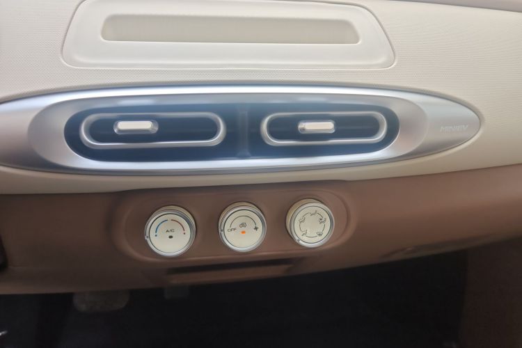 五菱汽车 宏光MINIEV 2025款 四门版 进阶款局部细节16