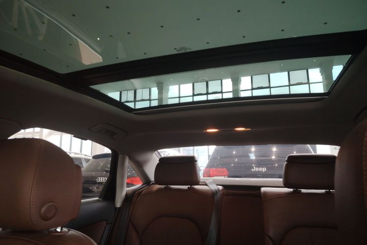 奥迪A6L 2015款 35 FSI quattro 舒适型局部细节22