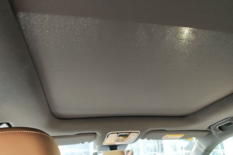 理想汽车 理想ONE 2021款 增程6座版局部细节22