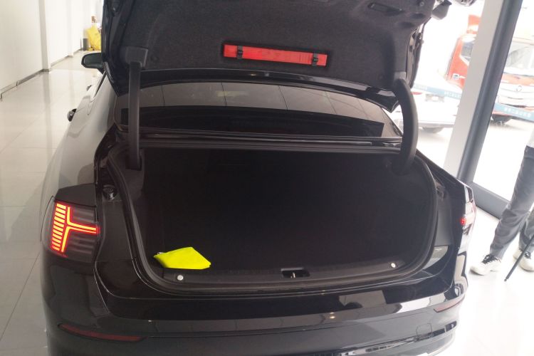 沃尔沃S90 2026款 B5 智远豪华版局部细节23