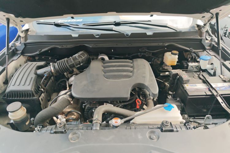 长城 炮 2023款 2.0T商用版自动柴油四驱精英型长箱GW4D20M局部细节24