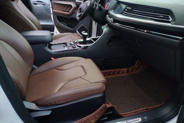 哈弗H6 2017款 红标 2.0T 自动两驱智尚型局部细节41