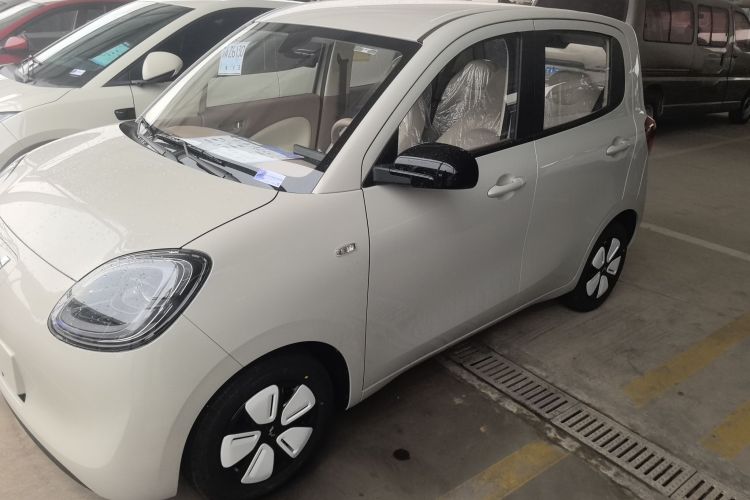 五菱汽车 宏光MINIEV 2025款 四门版 进阶款车身外观6005