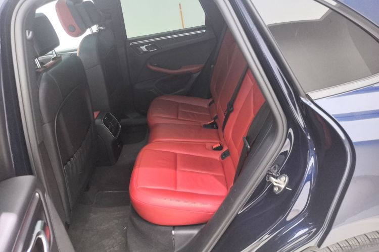 保时捷 2021款 Macan 2.0T中控内饰7001