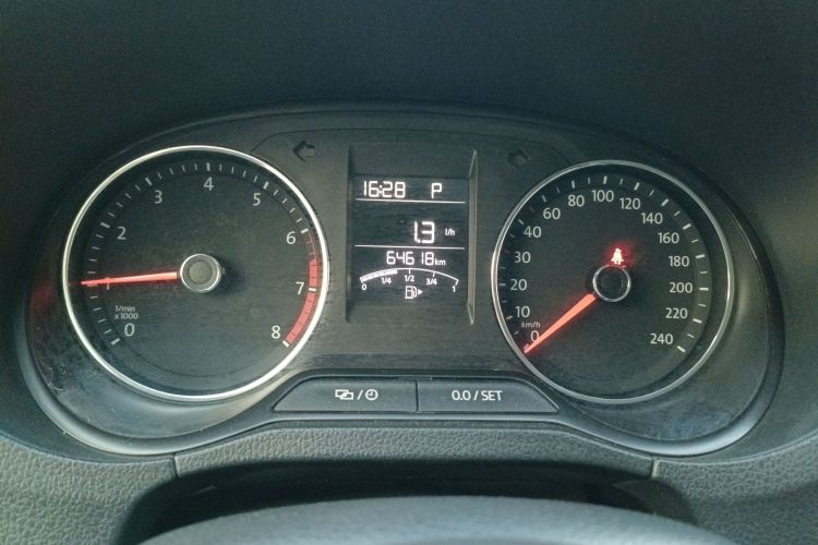 大众 Polo 2018款 1.5L 自动安享型中控内饰15