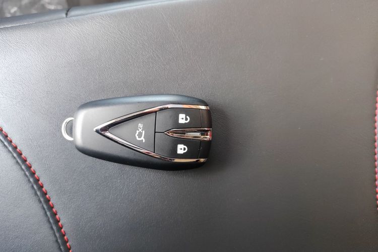 长安CS55PLUS 2022款 第二代 1.5T DCT尊贵型中控内饰7004