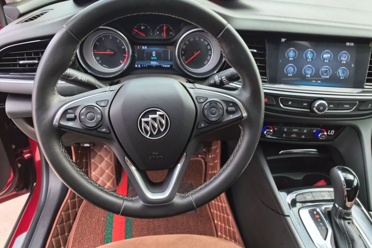 别克 君威 2019款 20T 精英型 国VI中控内饰7005