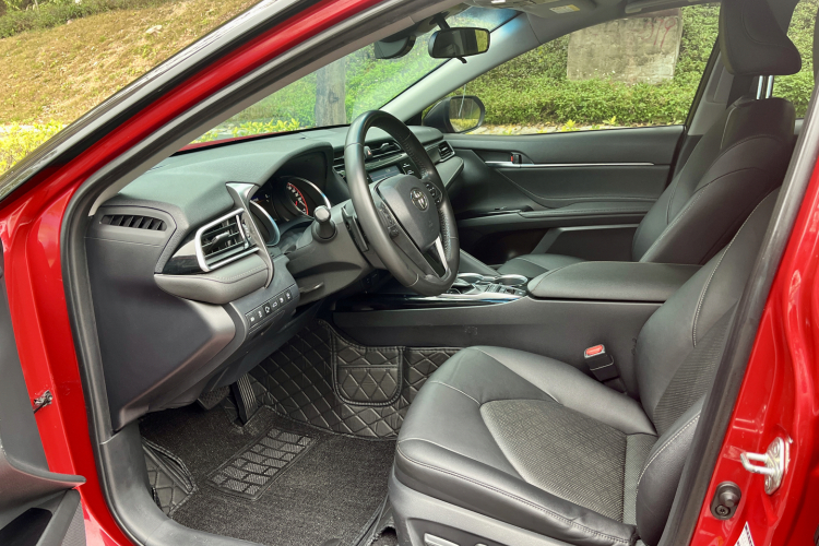 丰田 凯美瑞 2018款 2.5S 锋尚版局部细节19