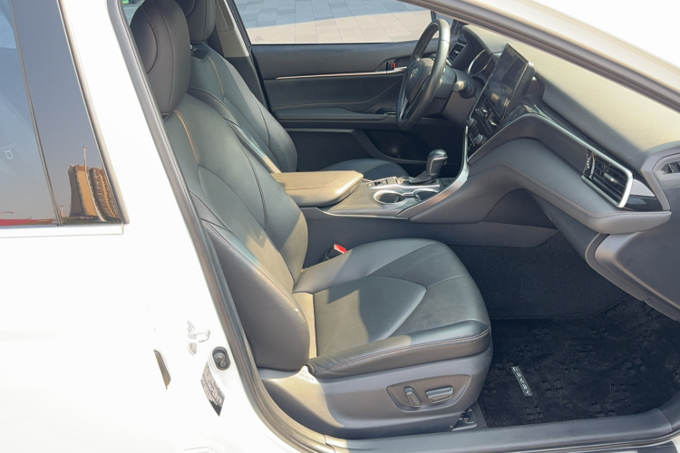 丰田 凯美瑞 2021款 2.0G 豪华版局部细节41