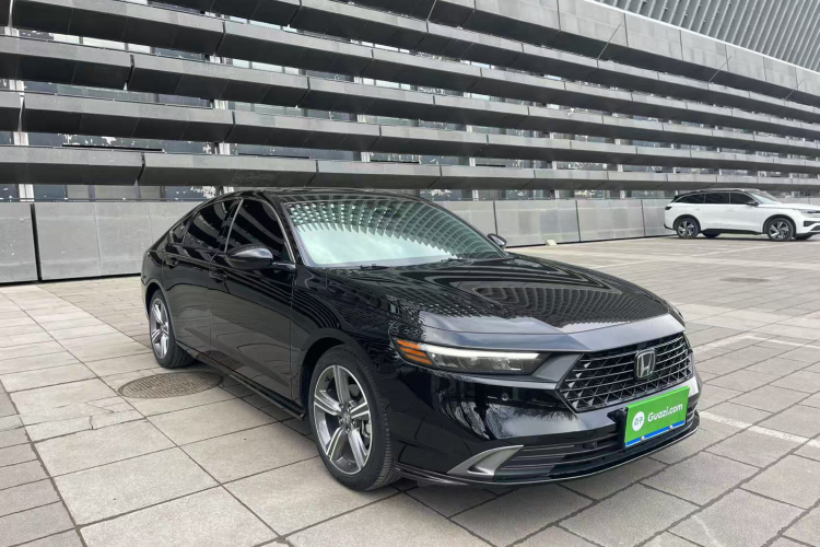 本田 雅阁 2023款 260TURBO 卓越版车身外观6002