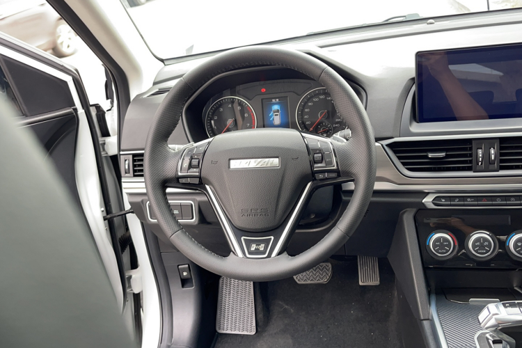 哈弗H6 2021款 运动版 1.5T 自动精英智联型 六边形格栅中控内饰13