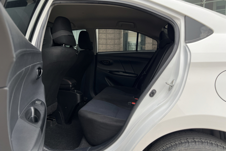 丰田 YARiS L 致享 2020款 1.5L CVT领先版中控内饰21