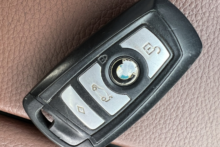 宝马5系 2014款 520Li 典雅型中控内饰11