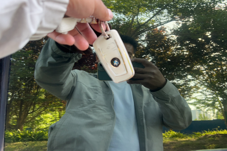 宝马5系 2014款 525Li 豪华设计套装中控内饰7001