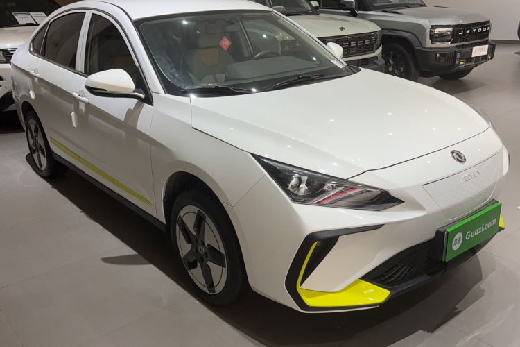 东风风神E70 2023款 PRO 智行版车身外观6002