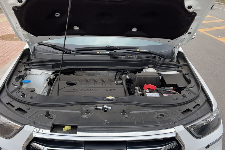 哈弗H6 2021款 运动版 1.5T 自动精英智联型 六边形格栅机舱底盘24