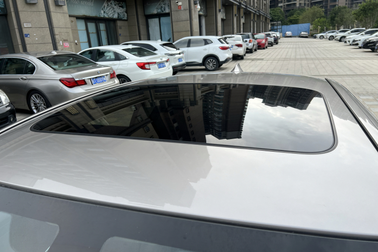 宝马5系 2014款 520Li 典雅型车身外观57