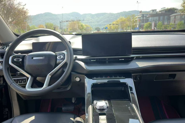 哈弗H6 2022款 第三代 1.5T 自动两驱Pro中控内饰12