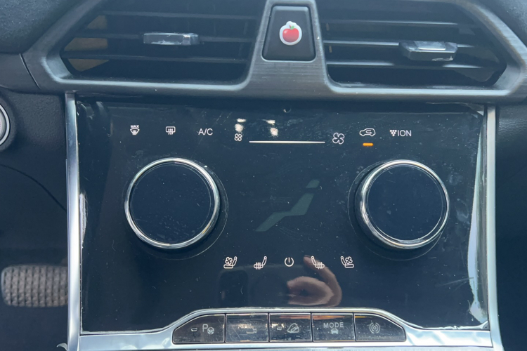 星途凌云 2023款 400T 两驱星尊版中控内饰16