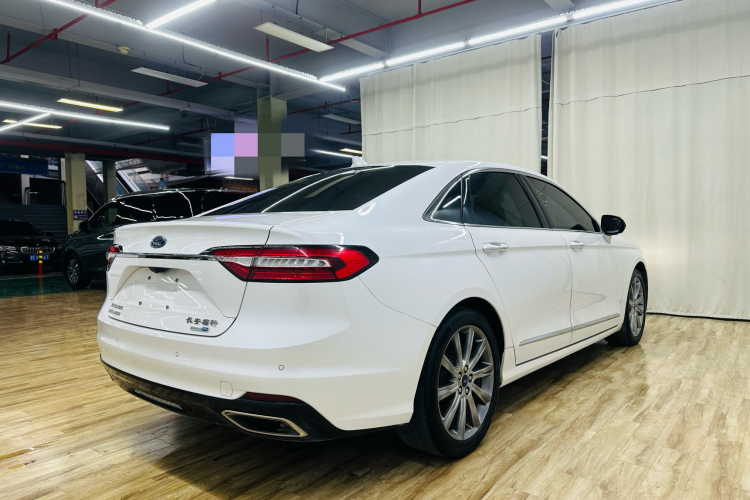 福特 金牛座 2019款 EcoBoost 245 尊享版车身外观6005