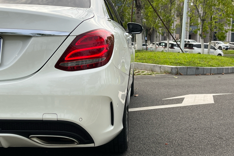 奔驰C级 2018款 C 200 L 运动版车身外观6006