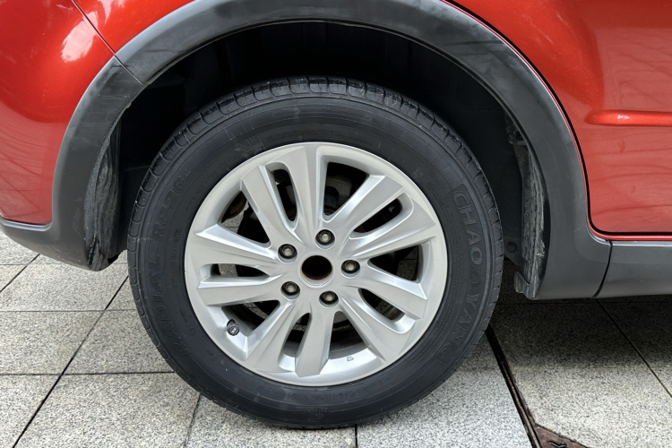 铃木 天语 SX4 2013款 1.6L 自动酷锐型车身外观6008