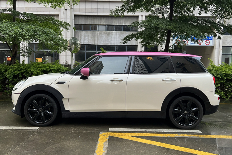 MINI Clubman 2021款 1.5T COOPER车身外观4