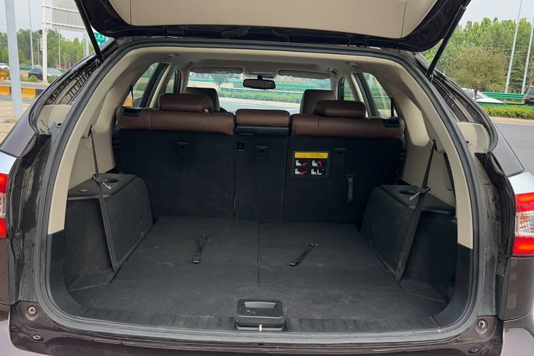 比亚迪S7 2015款 2.0T 升级版 自动尊贵型中控内饰23