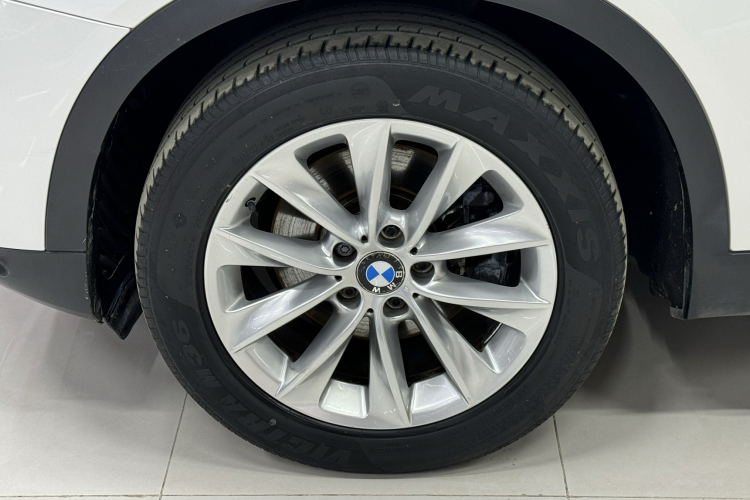 宝马X3(进口) 2014款 xDrive20i X设计套装车身外观35