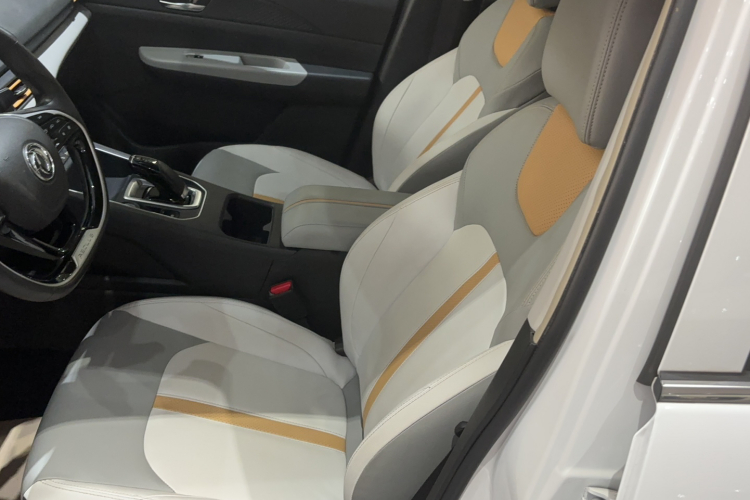 东风风神E70 2023款 PRO 智行版局部细节19