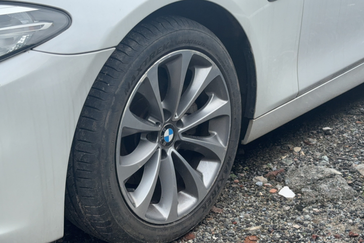 宝马5系 2017款 525Li 领先型车身外观6007