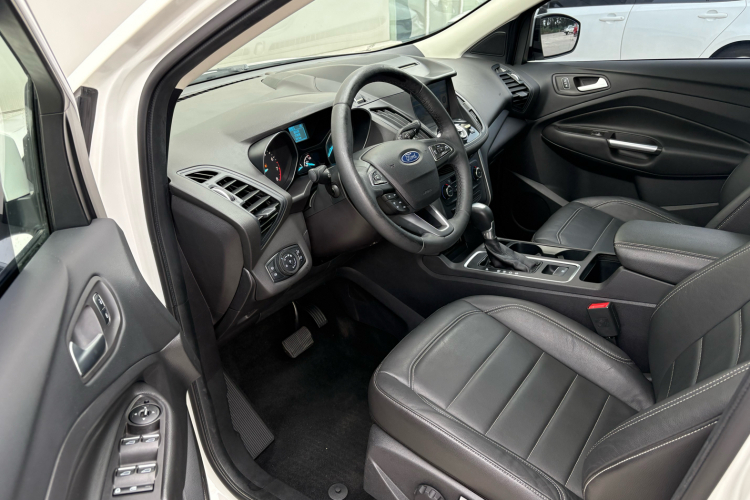 福特 翼虎 2017款 EcoBoost 180 两驱虎跃型中控内饰19