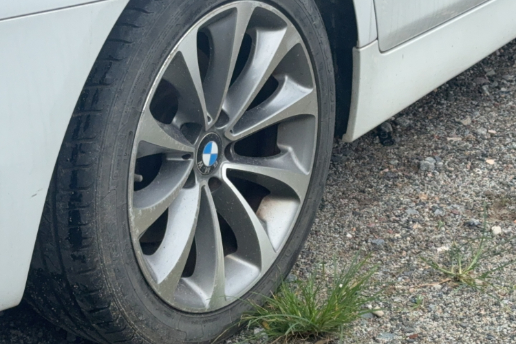 宝马5系 2017款 525Li 领先型车身外观6008