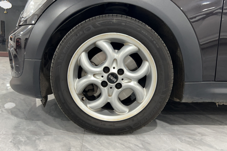 MINI Clubman 2011款 1.6L COOPER Fun车身外观6007