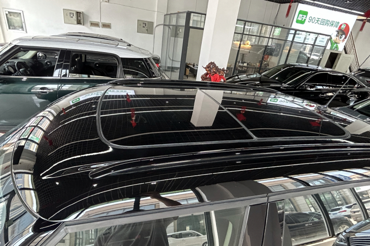 MINI Countryman 2016款 1.6T COOPER ALL4 Fun装备控车身外观57