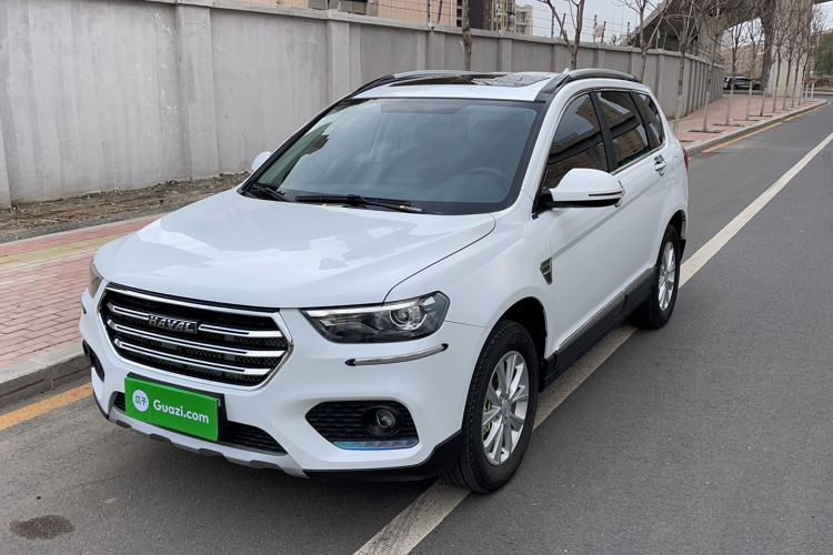 哈弗H6 2021款 运动版 1.5T 自动精英智联型 六边形格栅车身外观1