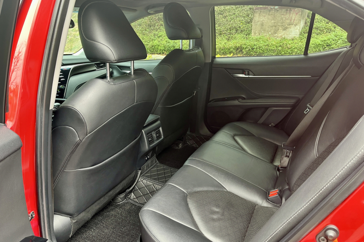 丰田 凯美瑞 2018款 2.5S 锋尚版中控内饰7004