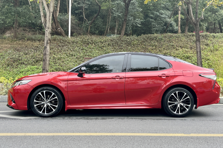 丰田 凯美瑞 2018款 2.5S 锋尚版车身外观6003