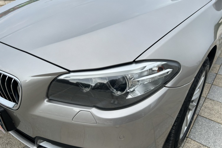 宝马5系 2014款 520Li 典雅型车身外观36