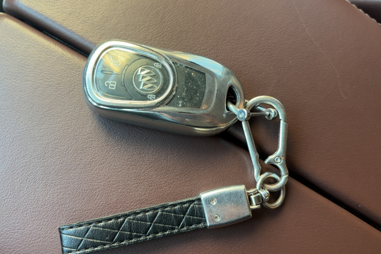 别克 昂科威 2017款 28T 四驱精英型中控内饰11