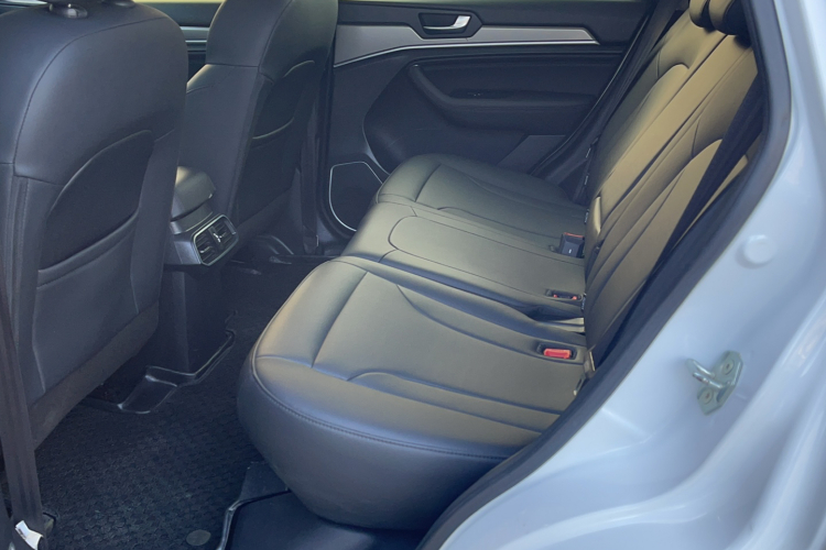 哈弗H6 2018款 蓝标 运动版 1.5T 自动两驱精英型中控内饰21