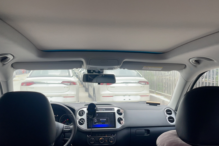 大众 途观 2016款 280TSI 自动两驱丝绸之路舒适版局部细节22