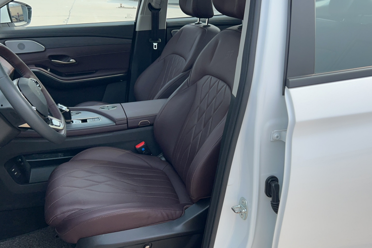 捷途X90 PRO 2024款 2.0T DCT尊贵版 5座中控内饰19