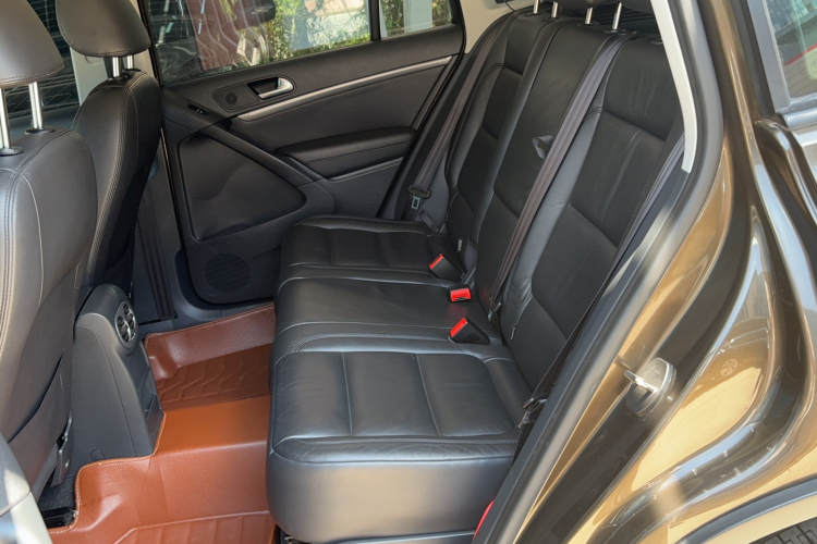 大众 途观 2013款 1.8TSI 自动两驱舒适版中控内饰21