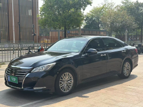 丰田 皇冠 2017款 2.0T 运动版