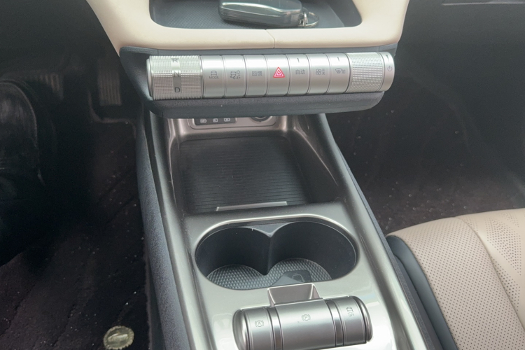 比亚迪 海豚 2023款 420km 自由版中控内饰18