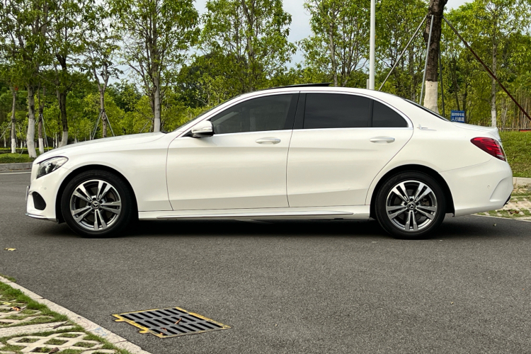 奔驰C级 2018款 C 200 L 运动版车身外观6003