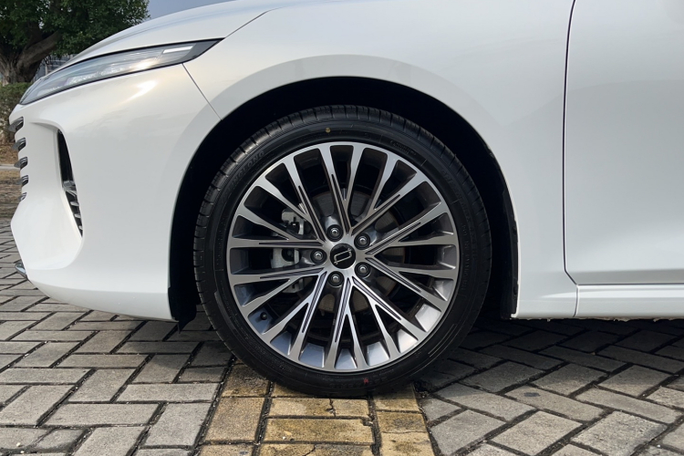 奔腾B70 2024款 龙腾版 1.5T 领跃型车身外观35