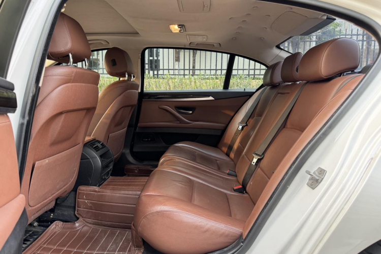 宝马5系 2017款 525Li 领先型中控内饰7004