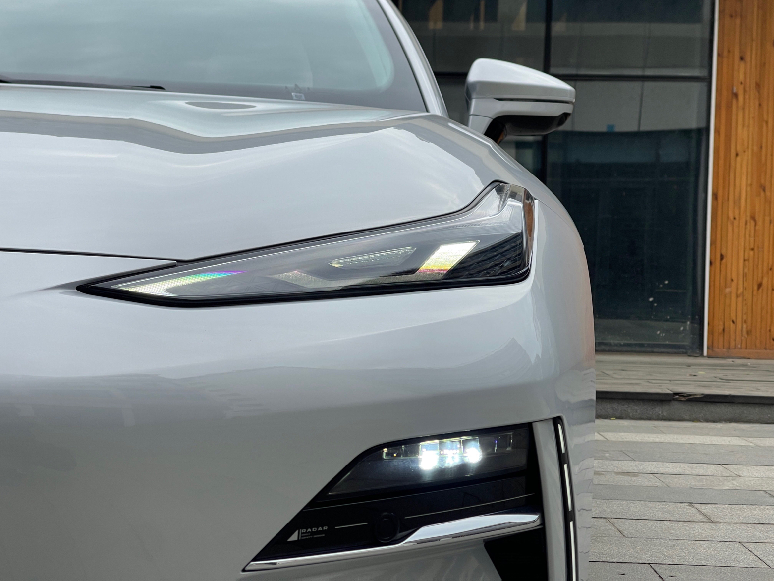 吉利银河 银河E8 2024款 665km 后驱星舰 远航版